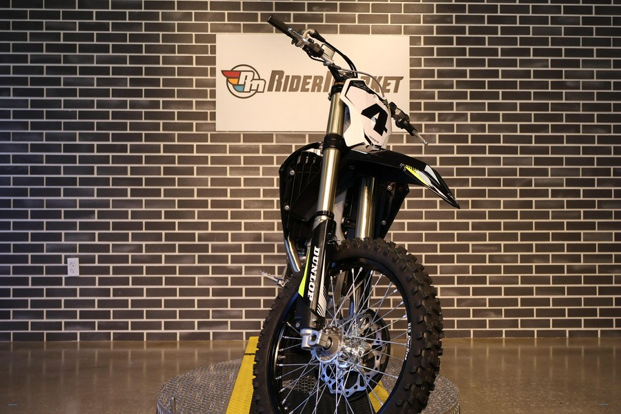 2025 Triumph TF 450-RC Edition
