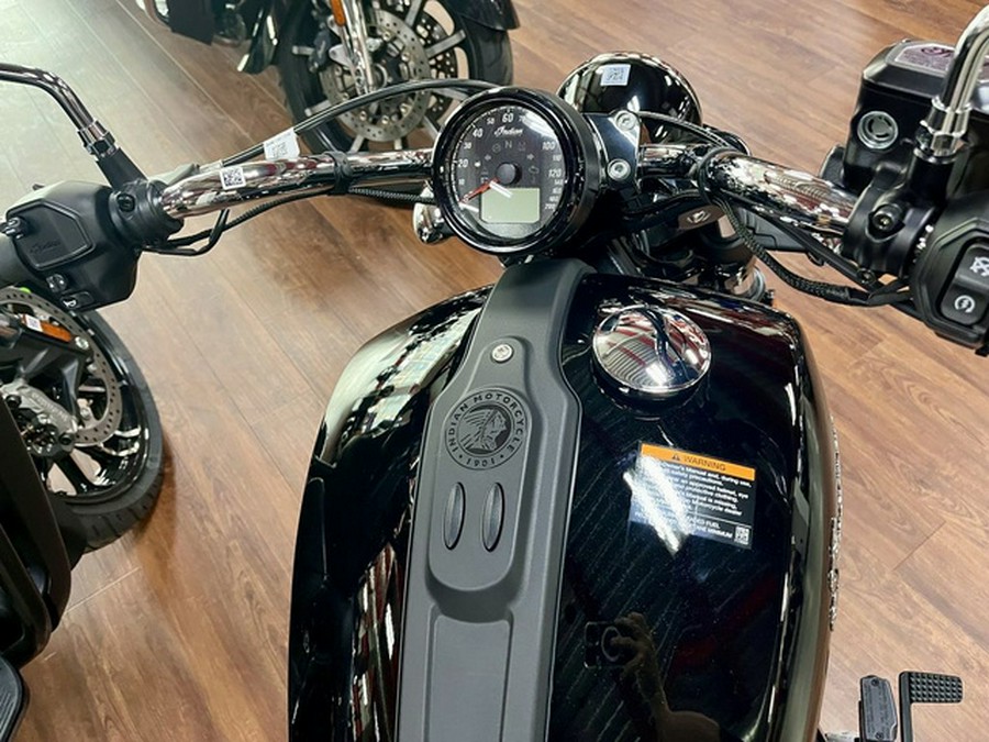 2025 Indian Scout Sixty Classic Limited Black Metallic