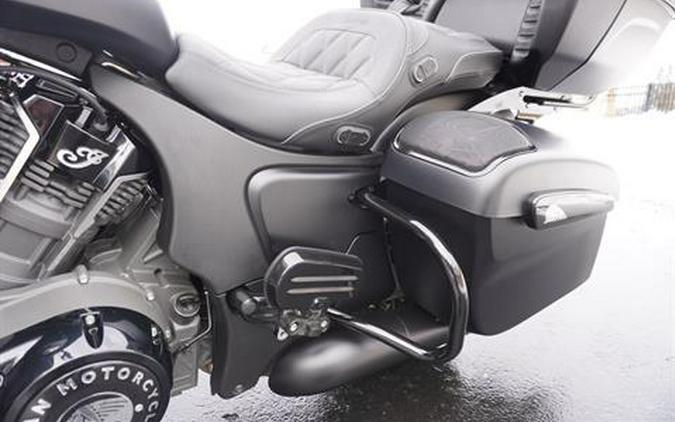 2024 Indian Motorcycle Pursuit® Dark Horse® with PowerBand Audio Package