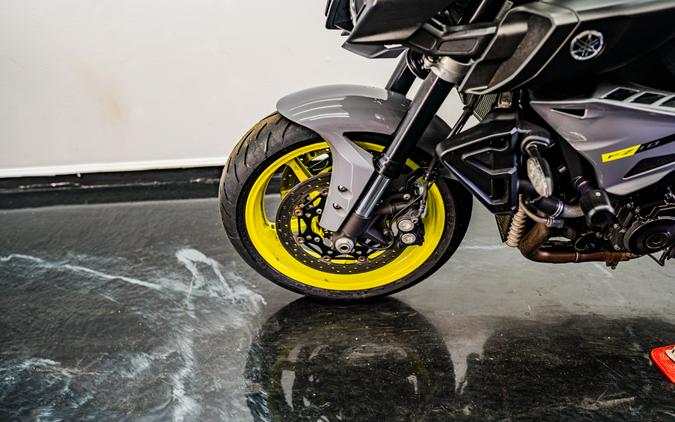 2017 Yamaha Motor Corp., USA FZ-10