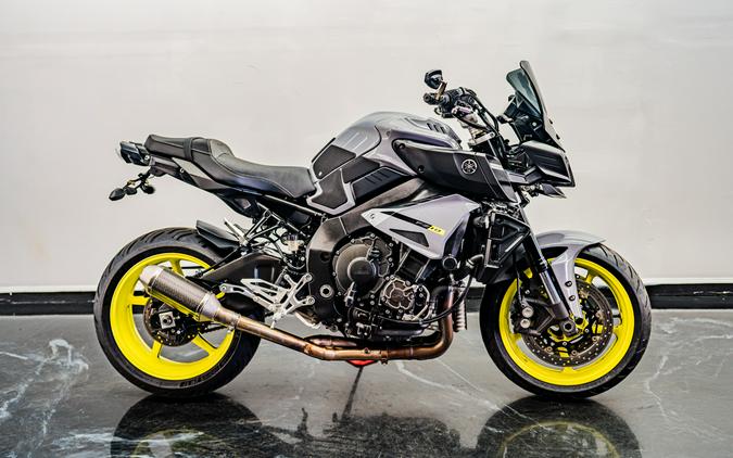 2017 Yamaha Motor Corp., USA FZ-10