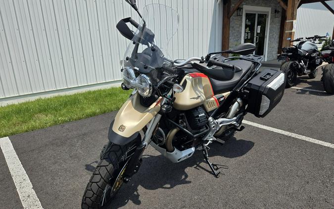 2021 Moto Guzzi V85 TT Travel
