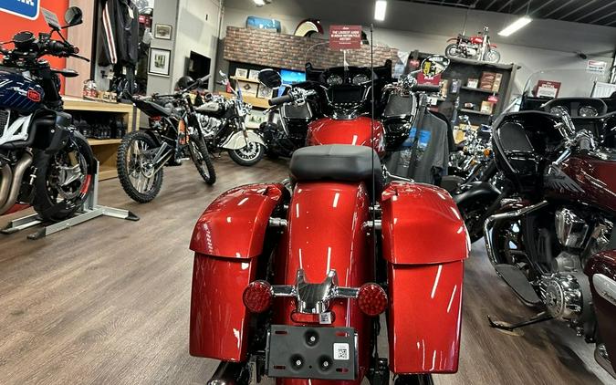 2024 Indian Motorcycle® Challenger® Limited with PowerBand Audio Package Sunset Red Metallic