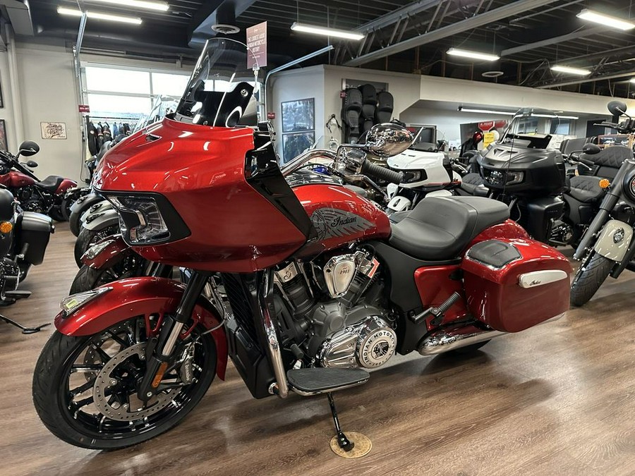 2024 Indian Motorcycle® Challenger® Limited with PowerBand Audio Package Sunset Red Metallic