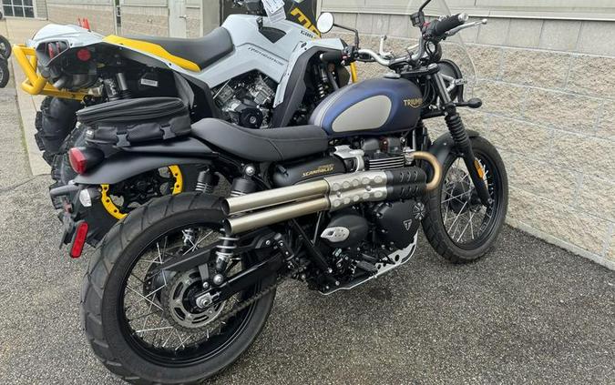 2022 Triumph Street Scrambler Gold Line Matte Pacific Blue