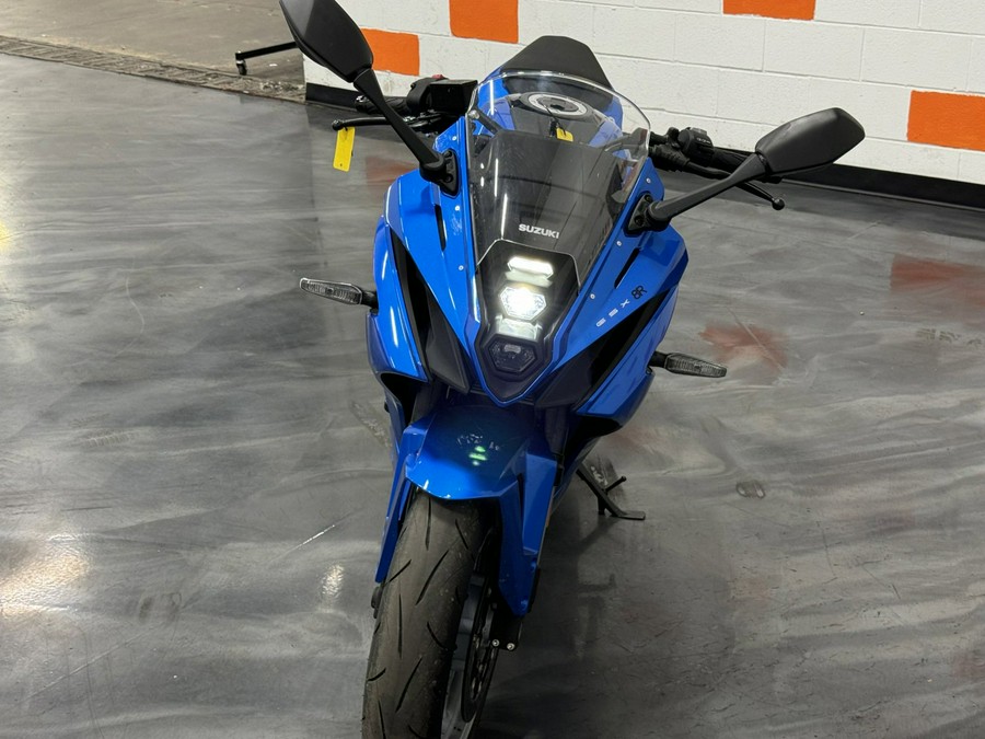 2024 SUZUKI GSX-S 8R