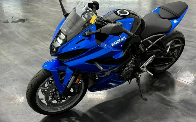 2024 SUZUKI GSX-S 8R