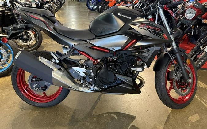 2025 Kawasaki Z500 SE ABS