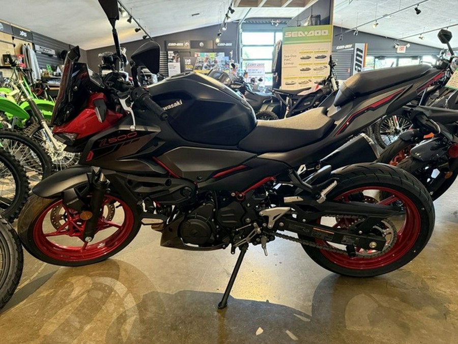 2025 Kawasaki Z500 SE ABS
