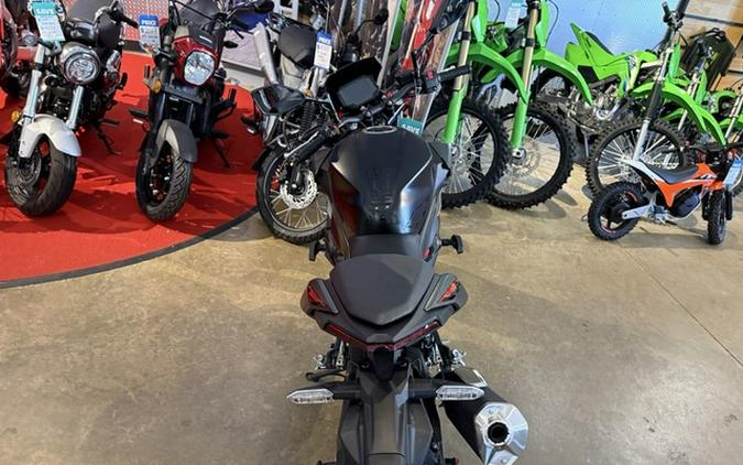 2025 Kawasaki Z500 SE ABS