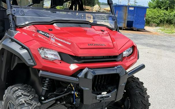 2025 Honda® Pioneer 1000-6 Deluxe Crew