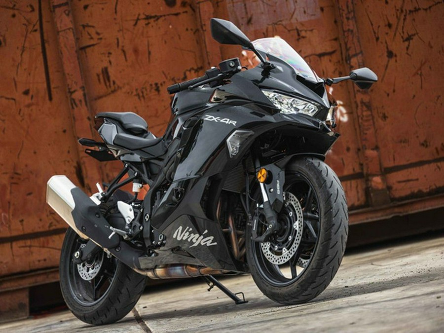 2025 Kawasaki NINJA ZX-4R ABS