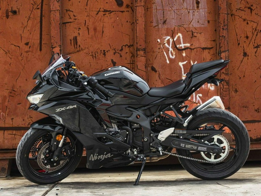 2025 Kawasaki NINJA ZX-4R ABS