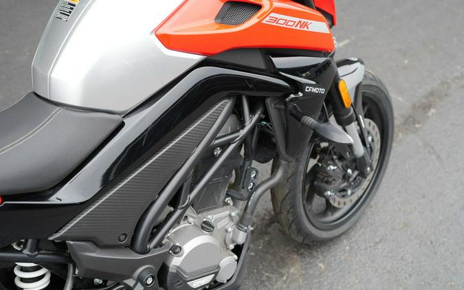 2024 CFMOTO 300NK