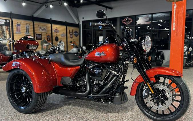 2025 Harley-Davidson Trike FLRT - Freewheeler