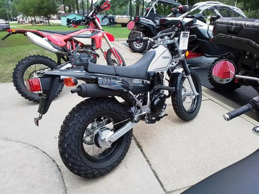 2025 Yamaha TW200