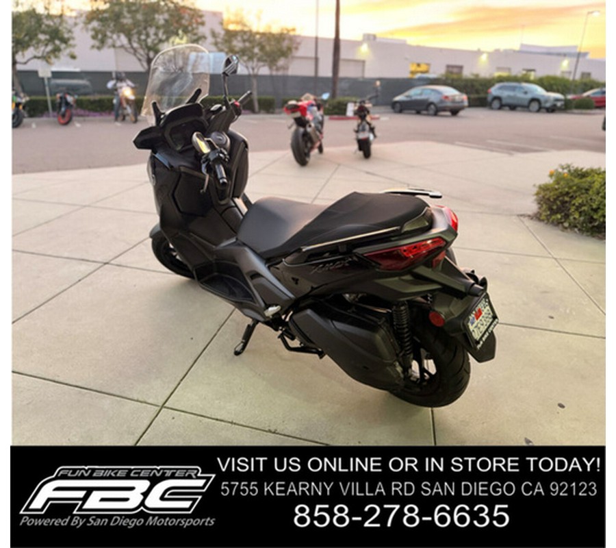 2025 Yamaha XMAX