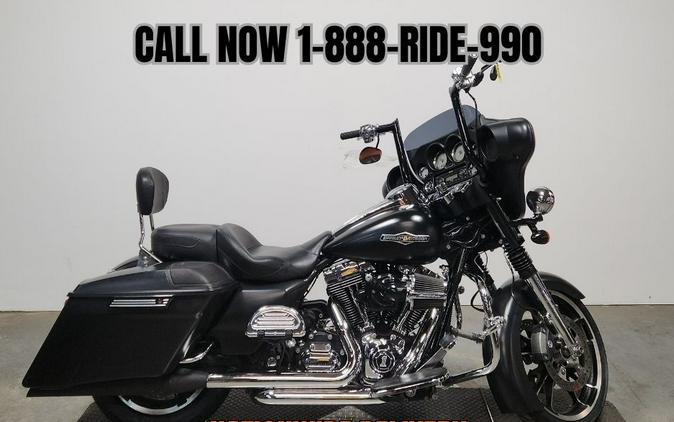 2010 Harley-Davidson® Street Glide - FP8591