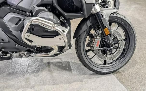 2026 BMW R 1300 GS Adventure Triple Black