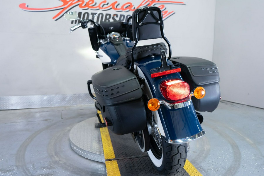 2019 Harley-Davidson Heritage Classic 107