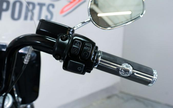2019 Harley-Davidson Heritage Classic 107
