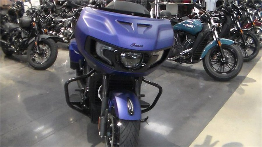 2024 Indian Motorcycle CHALLENGER DARK HORSE, SPIRIT BLU SMK, 49ST Dark Horse®