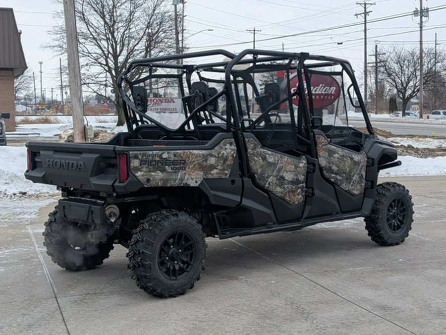2024 Honda Pioneer 1000-6 Deluxe Crew Camo