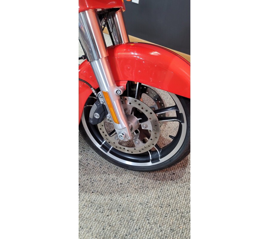 2017 Harley-Davidson® Road Glide® Special Custom Colour Laguna Orange