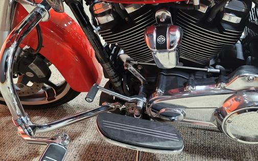 2017 Harley-Davidson® Road Glide® Special Custom Colour Laguna Orange