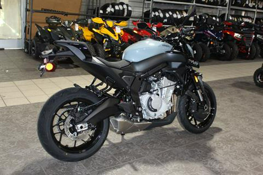 2026 CFMOTO 675NK