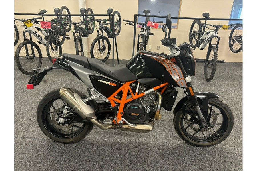 2014 KTM 690 Duke