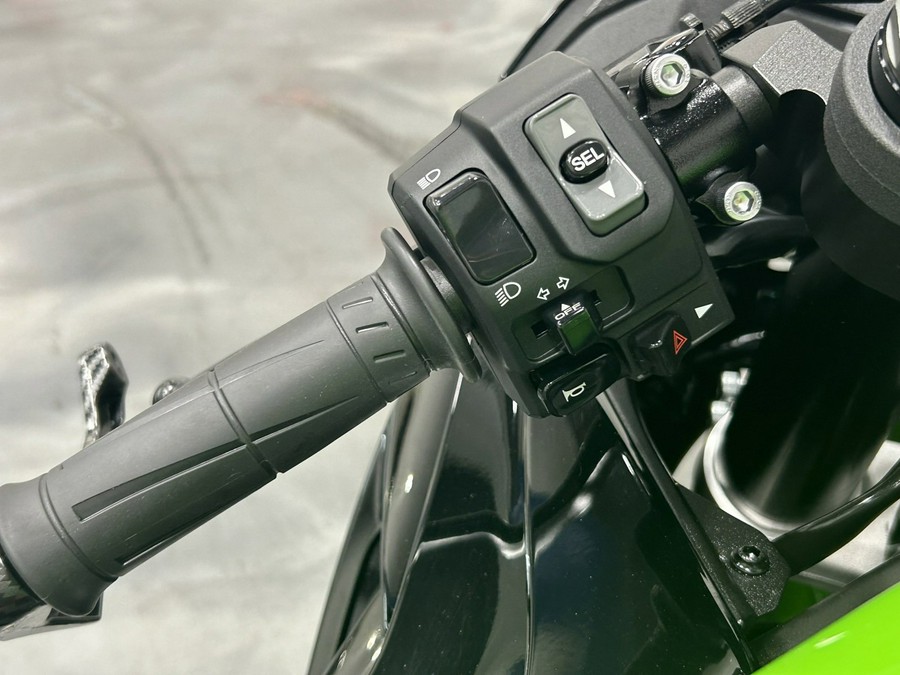 2021 KAWASAKI NINJA