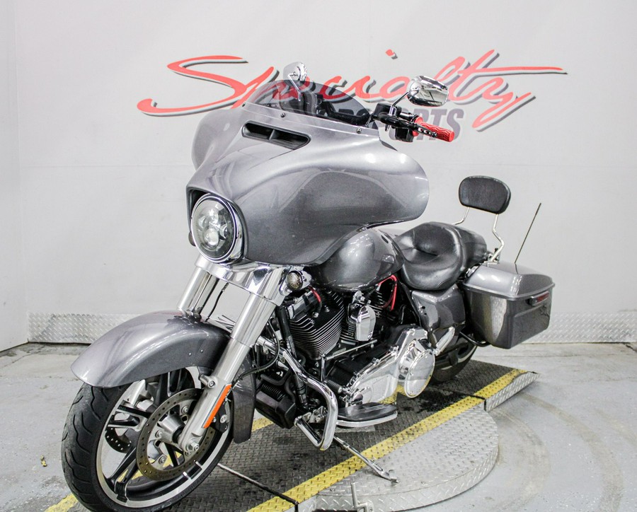 2014 Harley-Davidson Street Glide®