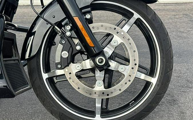 2024 Harley-Davidson® Street Glide® Base