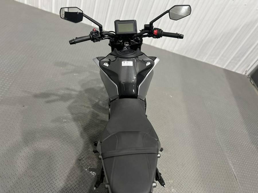 2026 KTM 250 Duke 250