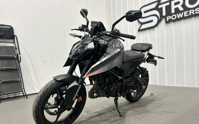 2026 KTM 250 Duke 250