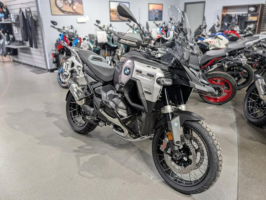 2026 BMW R 1300 GS Adventure Triple Black