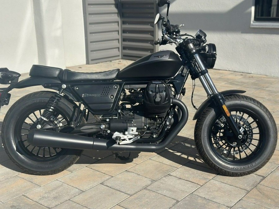 2022 Moto Guzzi V9 Bobber E5