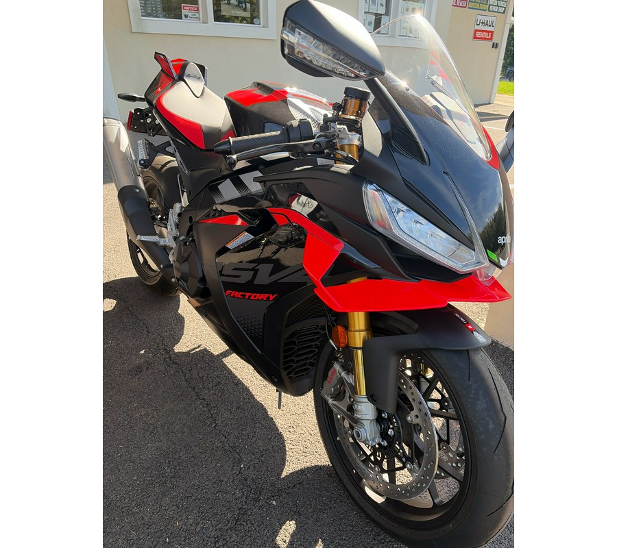 2026 Aprilia RSV4 Factory 1100
