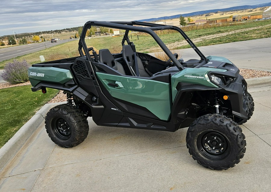 2025 Can-Am Commander DPS 1000R