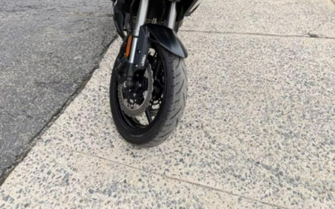 2022 Kawasaki Versys® 1000 SE LT+