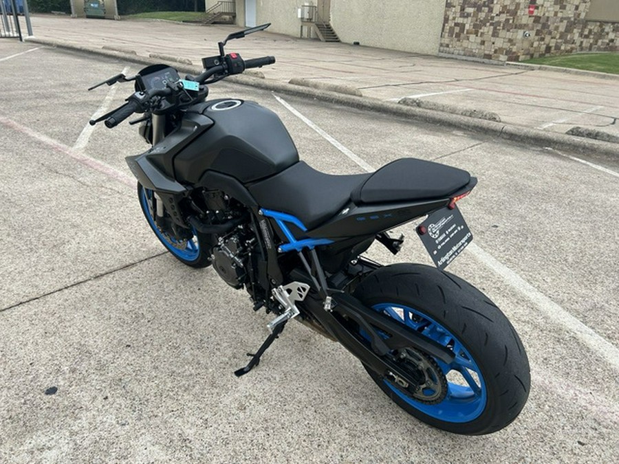 2024 Suzuki GSX 8S