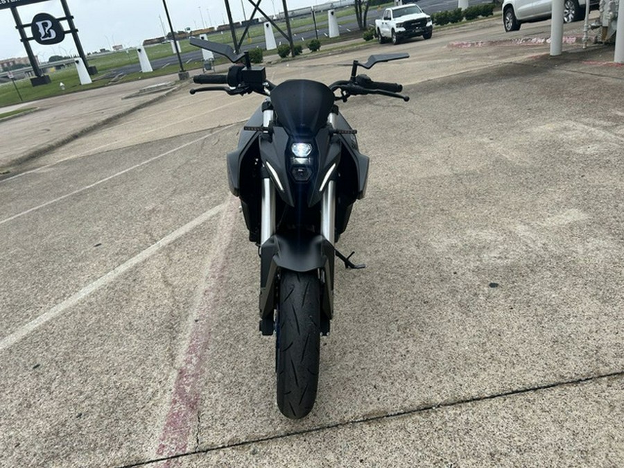 2024 Suzuki GSX 8S