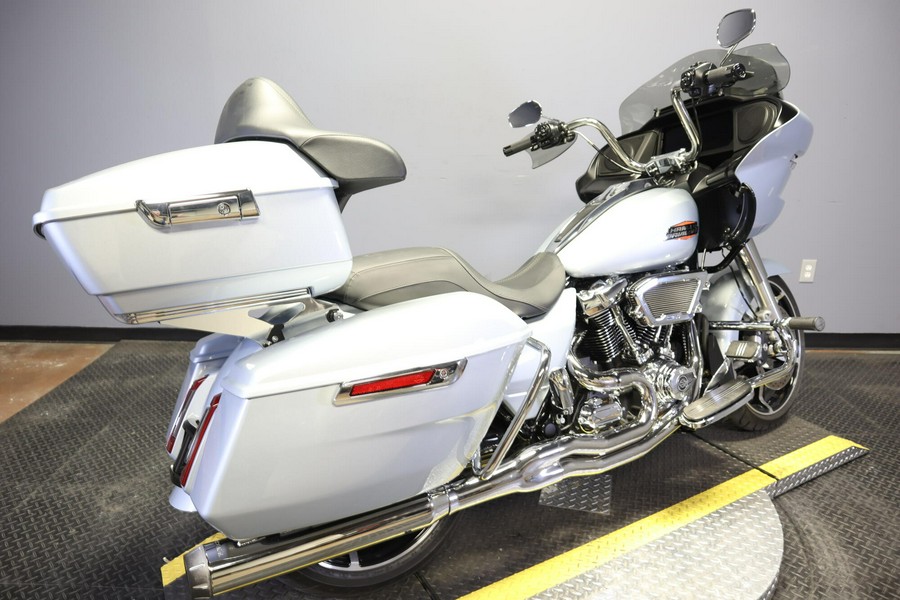 2025 Harley-Davidson Road Glide FLTRX