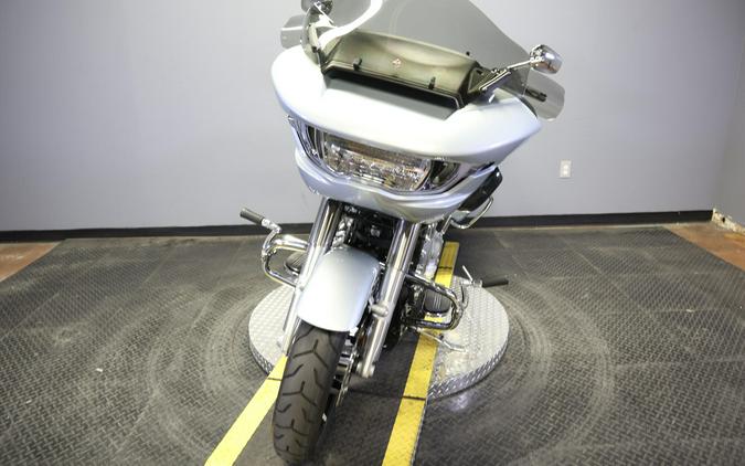 2025 Harley-Davidson Road Glide Atlas Silver Metallic