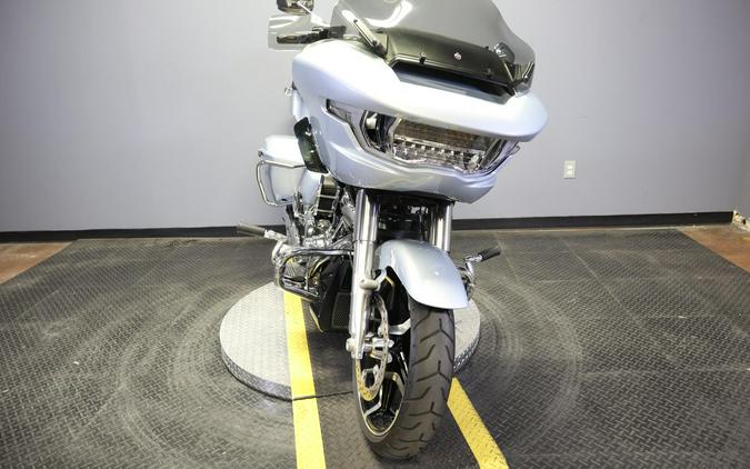 2025 Harley-Davidson Road Glide Atlas Silver Metallic
