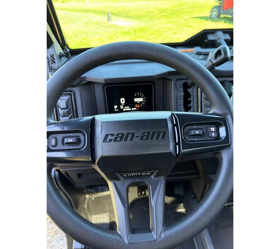 2027 Can-Am Defender XU Limited HD11