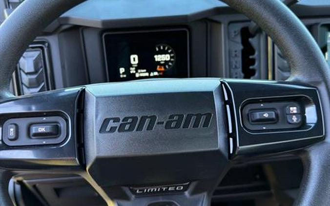 2027 Can-Am Defender XU Limited HD11
