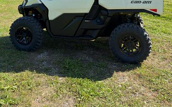 2027 Can-Am Defender XU Limited HD11