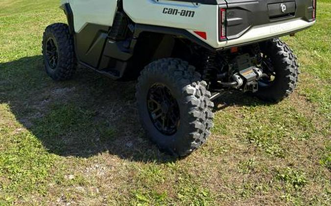 2027 Can-Am Defender XU Limited HD11